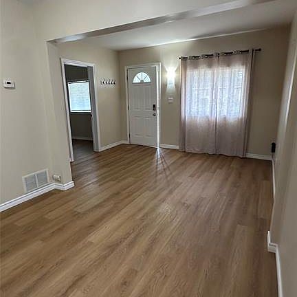 2nd image of 1044 Reedmere Rd