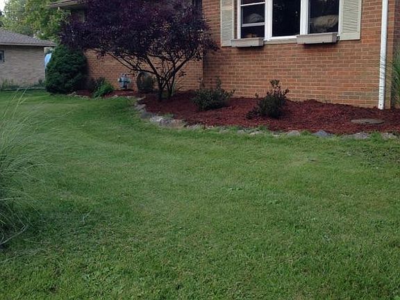 2nd image of 1273 Warren Dr