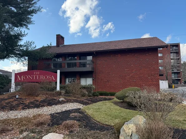 159 Main St APT 39A, Stoneham, MA 02180