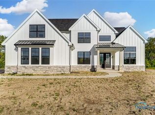 4237 Thornbury Ct, Perrysburg, OH
