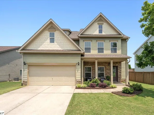308 Bridge Crossing Dr, Simpsonville, SC 29681
