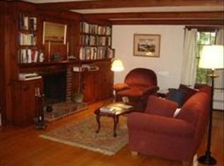 33 Ferry Hill Rd, Granby, MA 01033