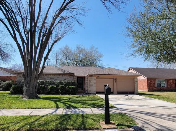 3822 Rosemont Dr, La Porte, TX 77571