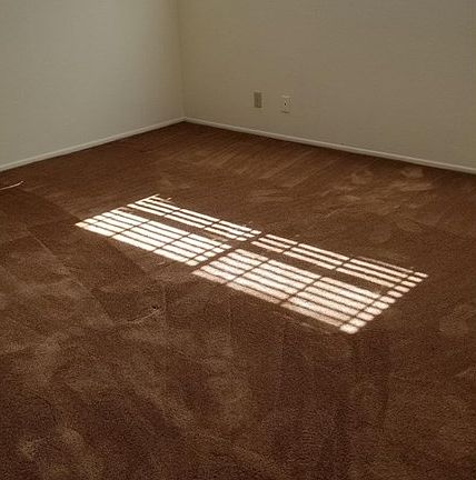 5th image of 419 W Palm Ave