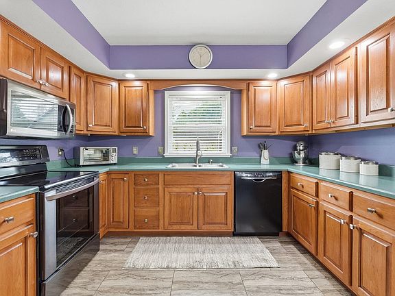 5th image of 1902 Kentfield Way