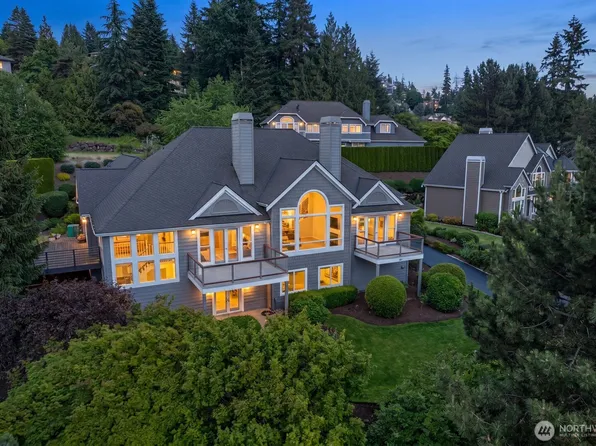 1642 204th Avenue NE, Sammamish, WA 98074