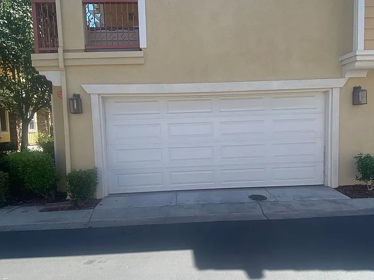 4166 Laredo Ln #C — Photo 11