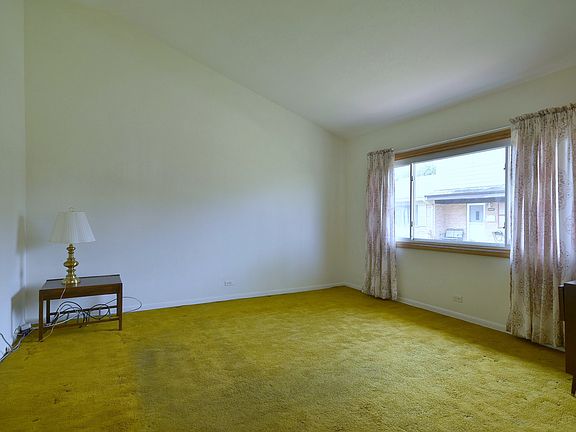 5th image of 9061 N Clifton Ave