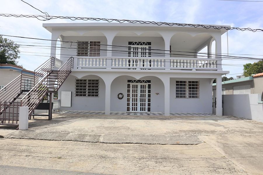 1st image of Bo Arenas Sector Arenas Calle #2-334