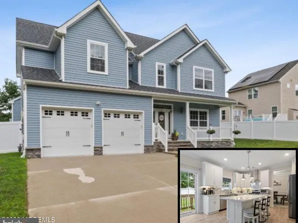 4 Harpoon Dr, Barnegat, NJ 08005