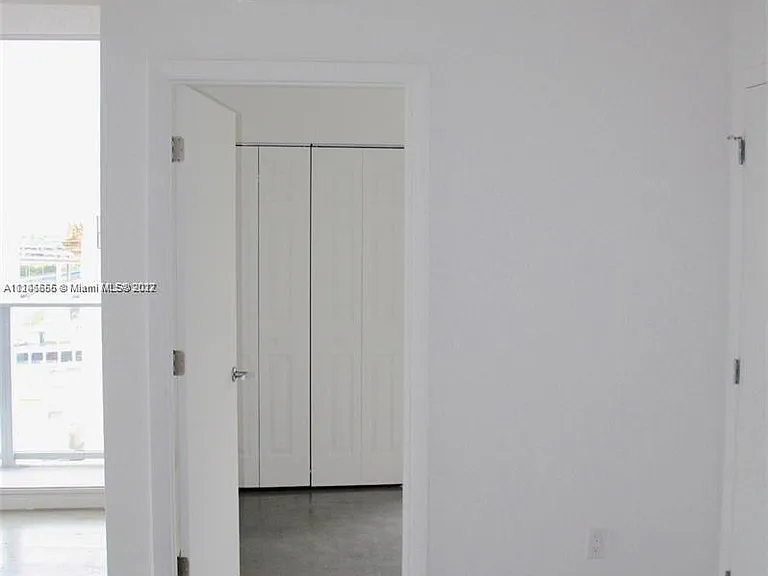 151 SE 1st St #111A — Photo 3