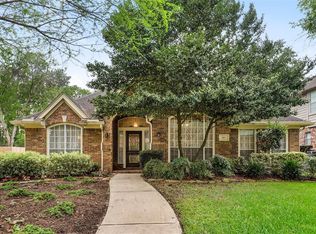 523 W North Hill Dr, Spring, TX 77388