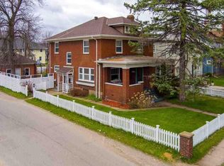 1927 7th Ave E, Hibbing, MN 55746