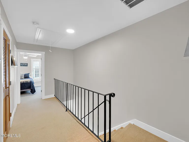51 Wyckham Rd — Photo 18