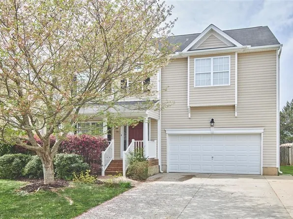 141 Creeks Edge Ct, Clemmons, NC 27012