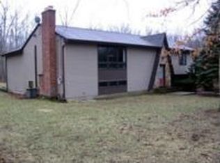 79 Whitney Estates Ln, Granville, NY 12832