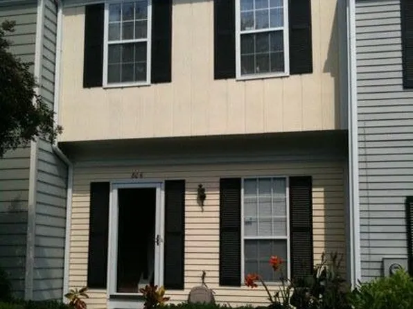 806 Wedgewood Way, Sandy Springs, GA 30350
