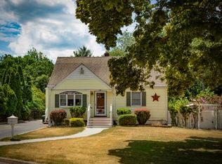 196 Garden Rd, Pompton Lakes, NJ 07442