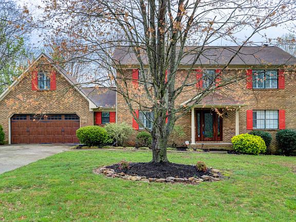 2nd image of 616 Lark Meadow Dr