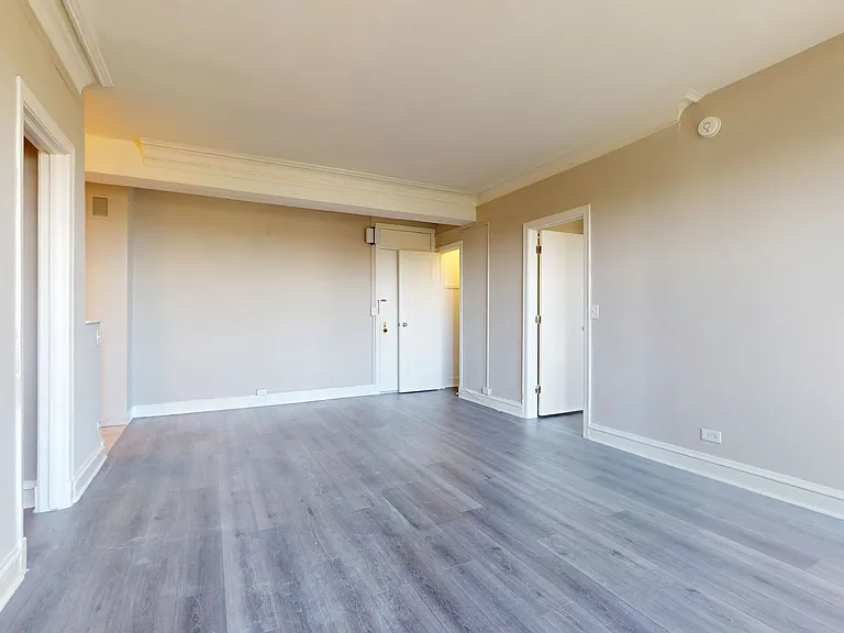 Dining/Living room