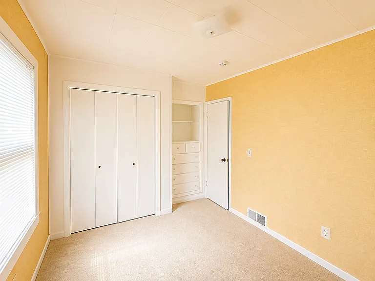 14895 N Barton Lake Dr — Photo 18