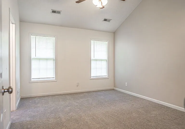 131 River Birch Ln — Photo 17