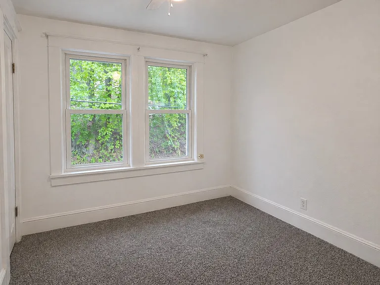 60 S Greenbush Rd #1 — Photo 30