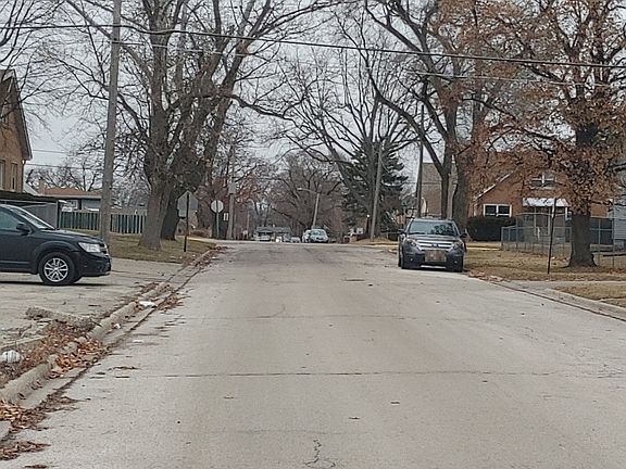 5th image of 1623 Hervey Ave
