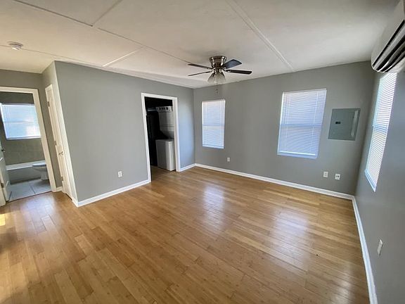 2nd image of 413 S Hill Ave APT G