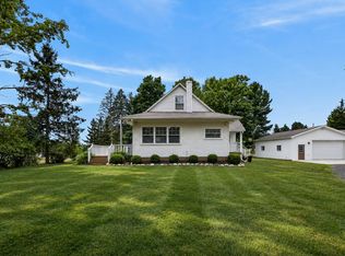 2817 Kissing Rock Ave SE, Lowell, MI 49331