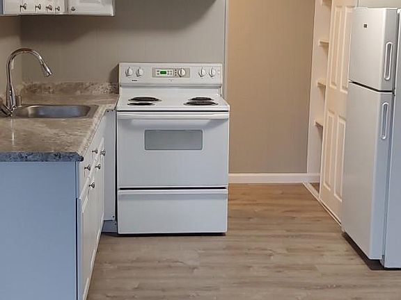 3rd image of 6615 150th St SW #111