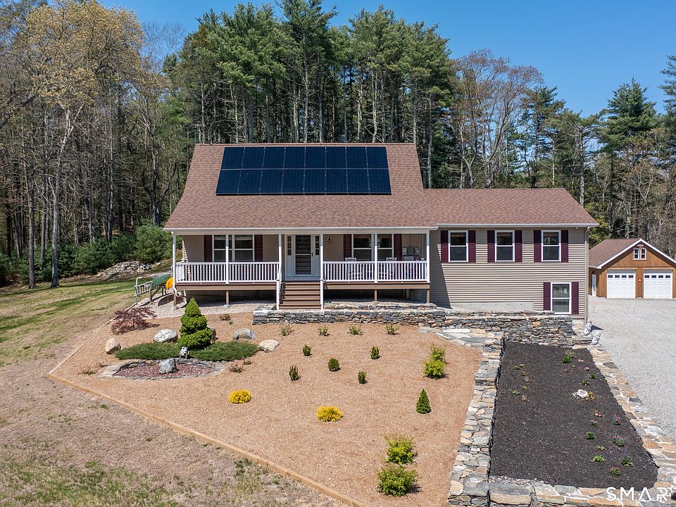 1st image of 210 Hill Road