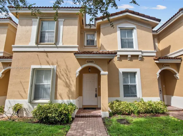 12845 SW 30th St #103, Hollywood, FL 33027