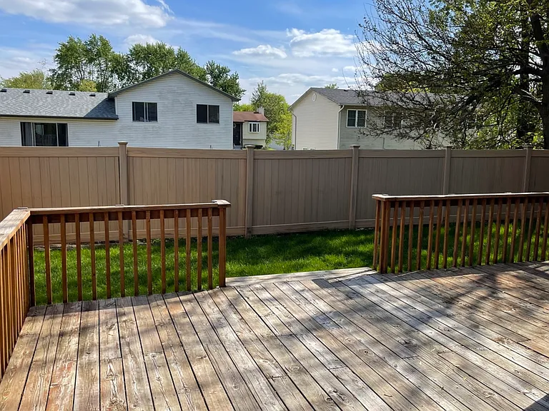 1083 Towner Dr — Photo 10