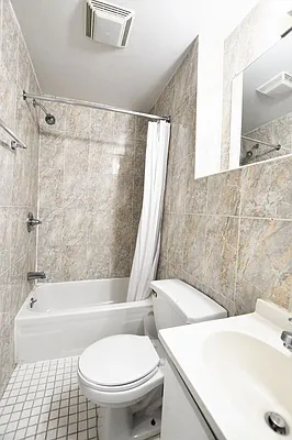 Rented by REAL New York | media 11