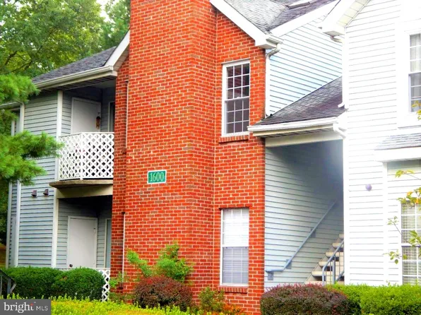 1606 Diamond Dr, Newtown, PA 18940