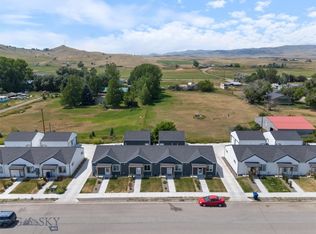 407 Brookline St #C, Livingston, MT 59047