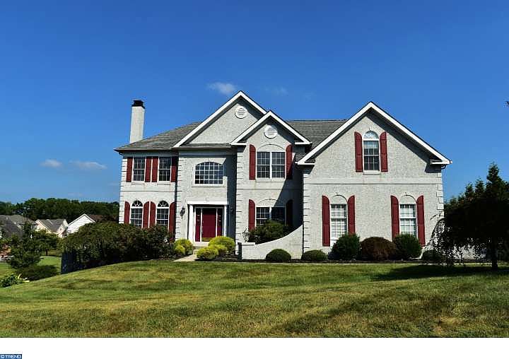 1st image of 402 Harrison Dr