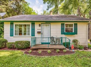 1007 Tuxedo Blvd, Saint Louis, MO 63119