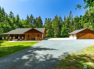 2057 Ocean Spray Ln, Oak Harbor, WA 98277