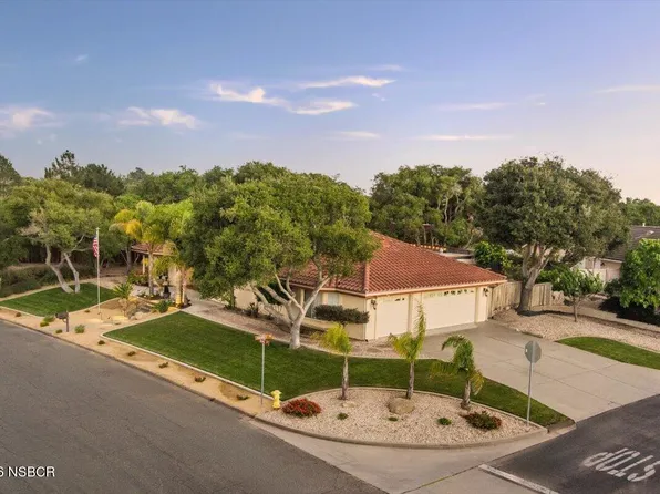 1350 Craig Dr, Lompoc, CA 93436