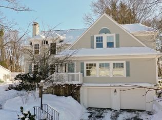 23 Hutchinson Rd, Winchester, MA 01890