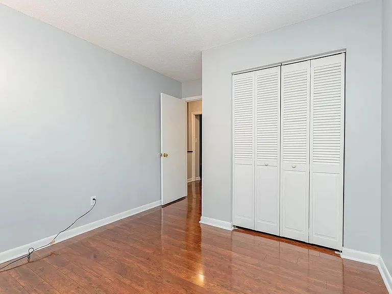 7320 Sandy Creek Dr — Photo 10