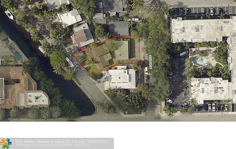 2nd image of 1111 SE 2nd St