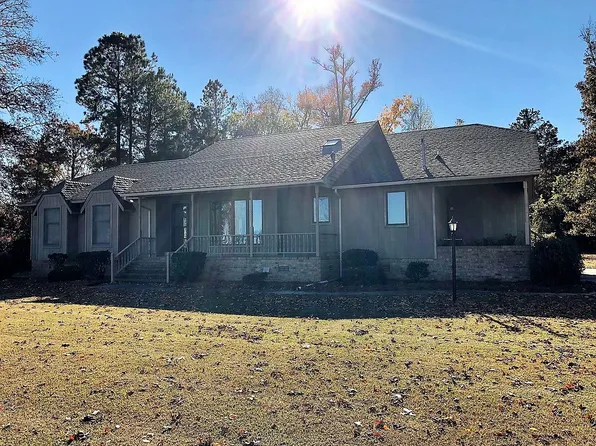 585 Ellis Cv, Belhaven, NC 27810