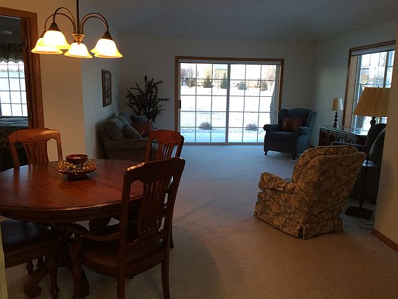 Living Room   Formal Dining