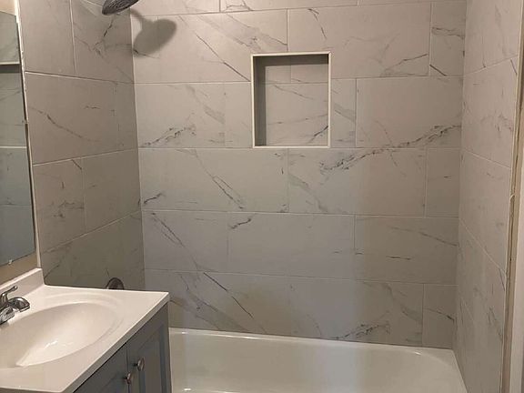 5th image of 4279 Chelsea Ave