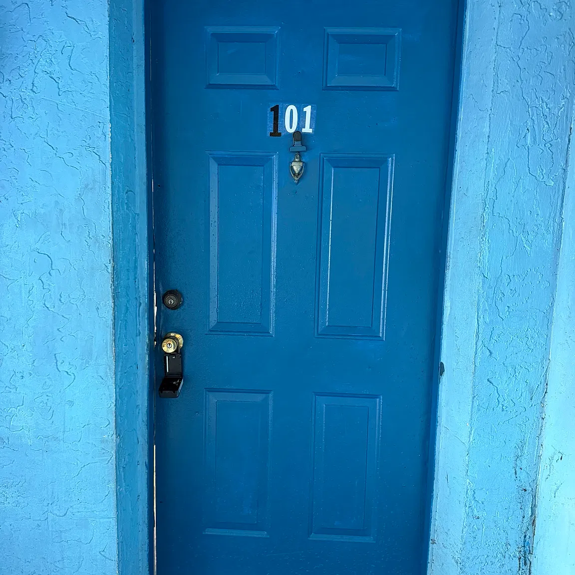2 bed, 893 sqft, $1,450 — Photo 2