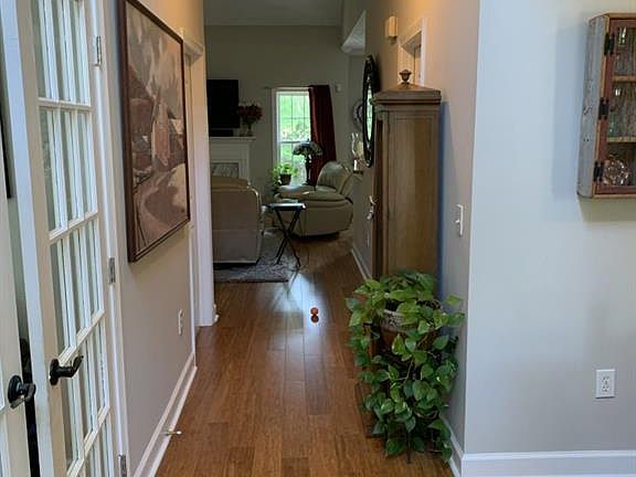 5th image of 214 Albemarle Ln