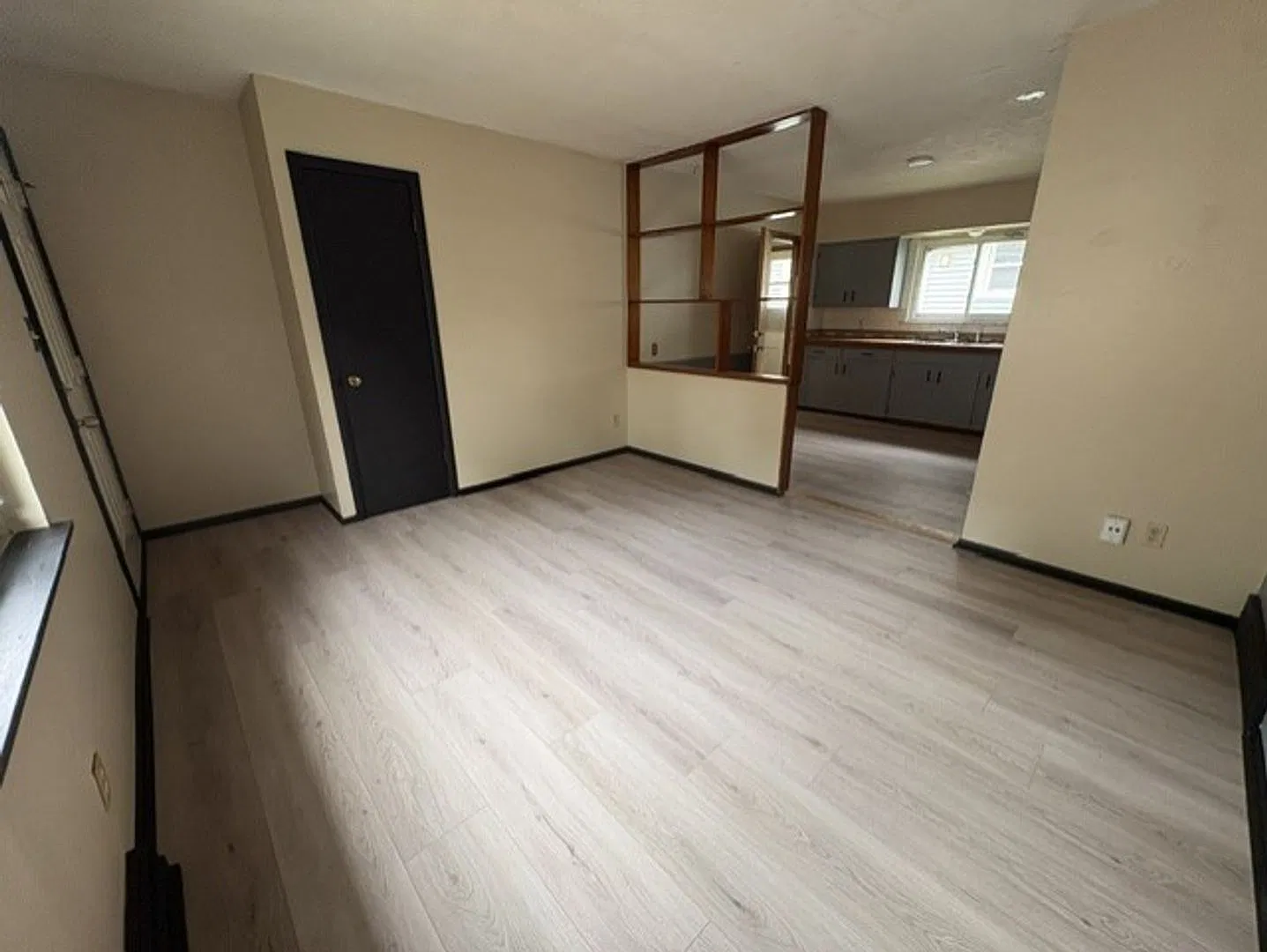 1626 & 1628 Merrill Ave Akron Oh 44306 .SSC — Photo 2